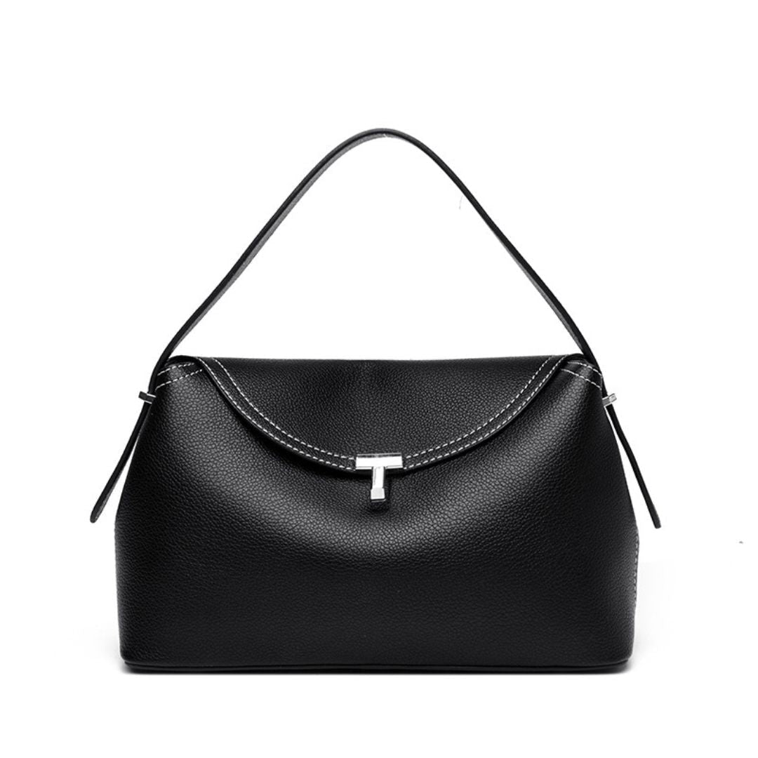 Muse éternelle | 215/003