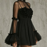 Vesper | Abito Mini in Chiffon Nero con Appliqué Floreale